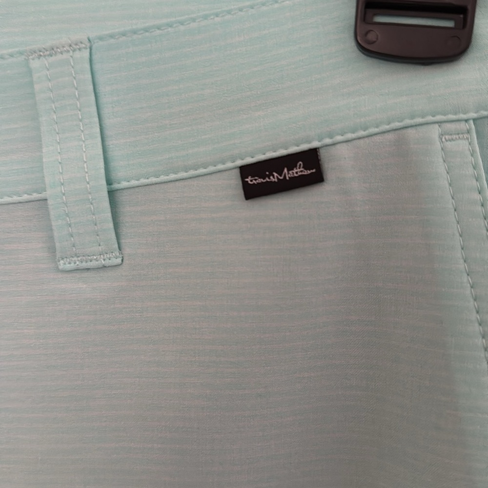 Travis Mathew Sand Harbor Shorts Size 33 NWOT - Picture 4 of 5